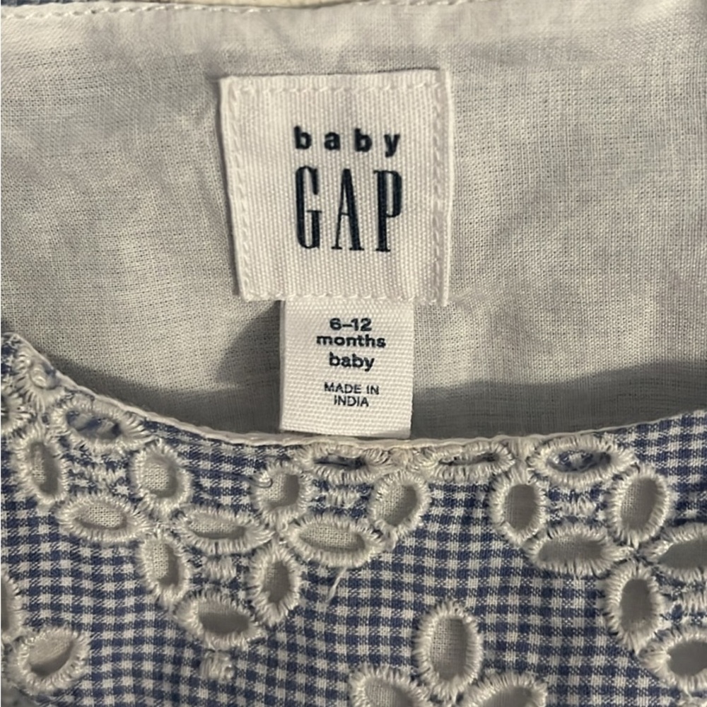 Baby gap dress